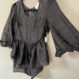 Line & Dot Black Silk Open Back Peplum Womens Bell Sleeve Top Blouse Small